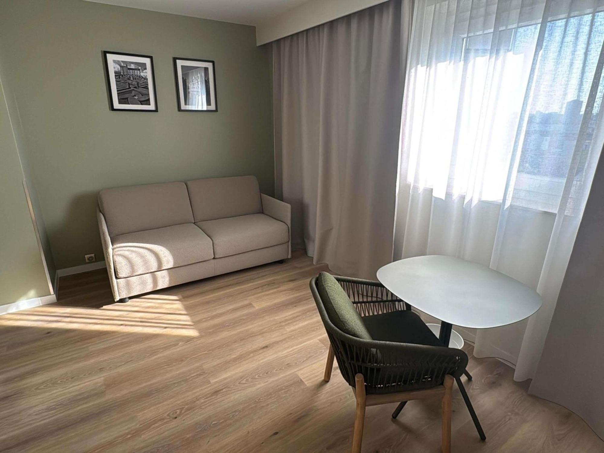 Superior Family Double Room Sofa Bed
