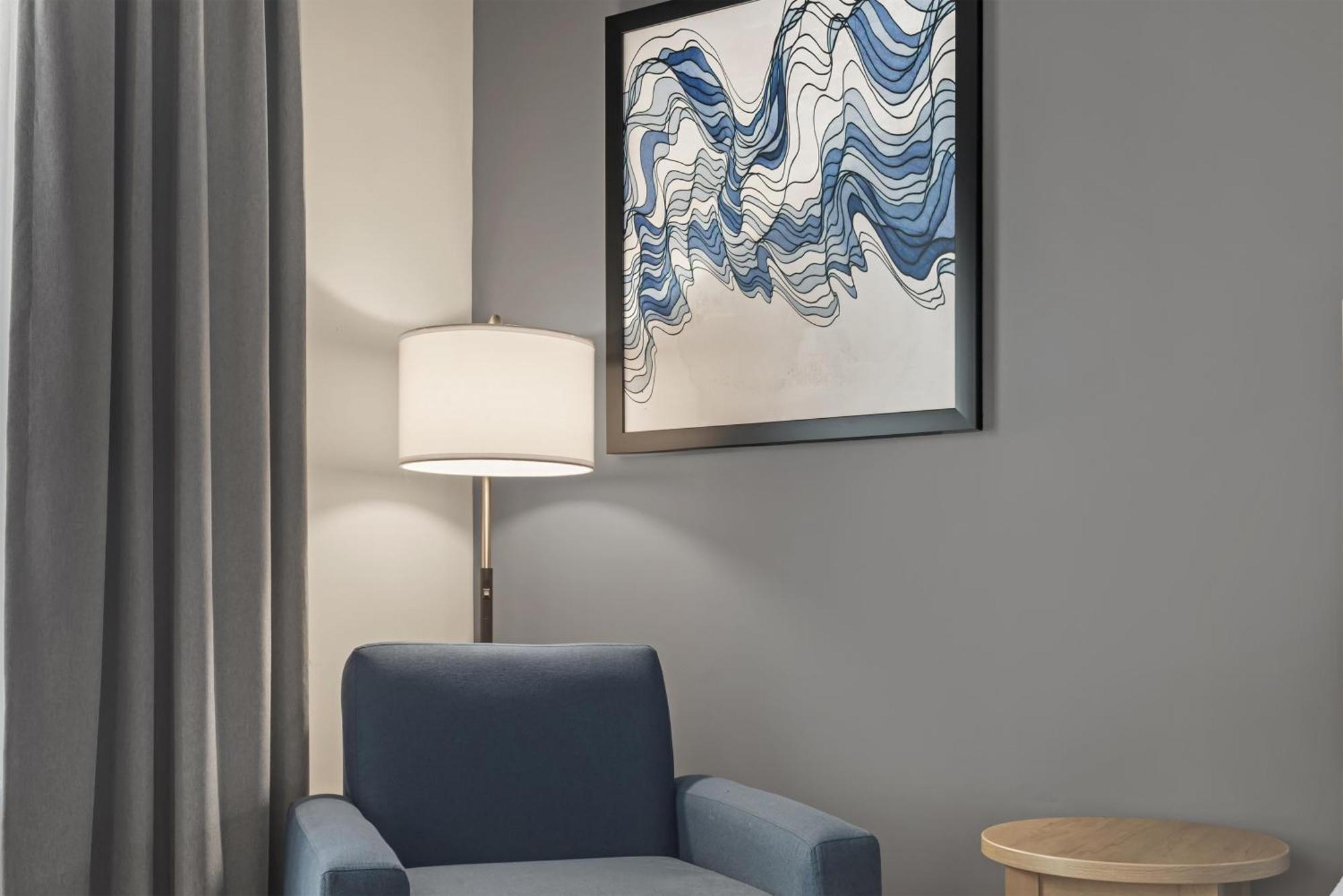 Queen Room Two Queen Beds Pet Friendly or Non-Smoking