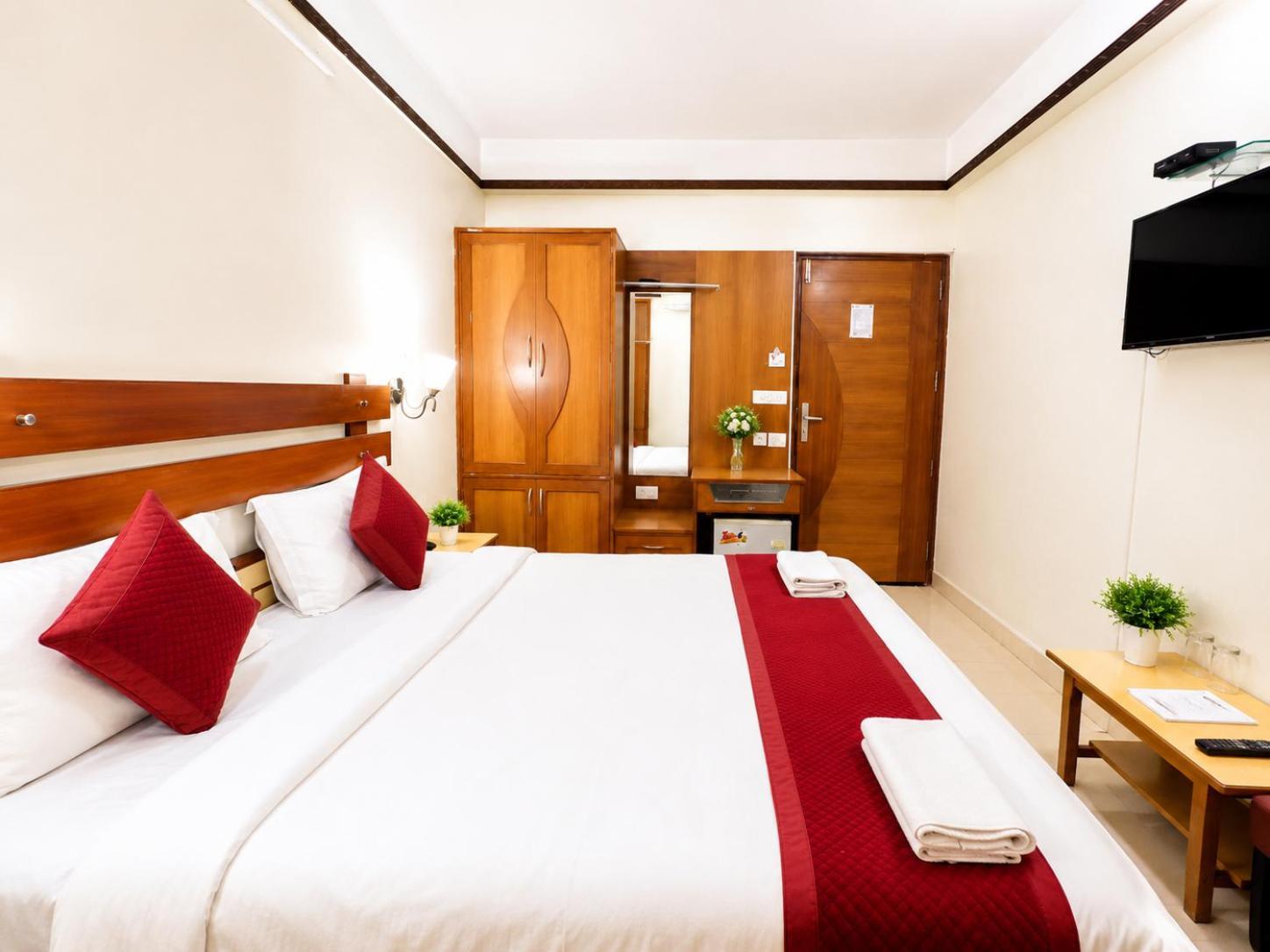 Royal Double Room