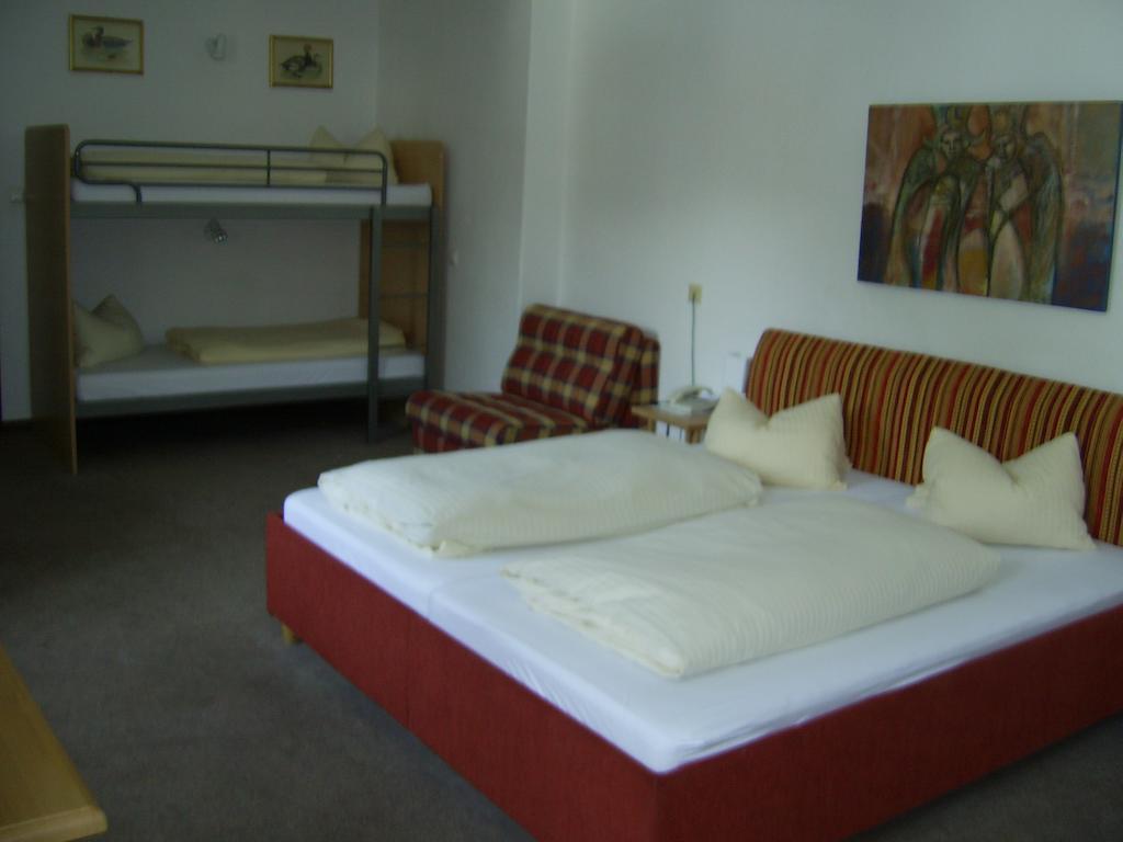 Vierbettzimmer