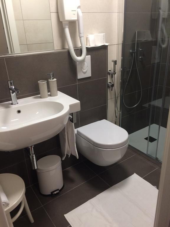 Classic Single Room