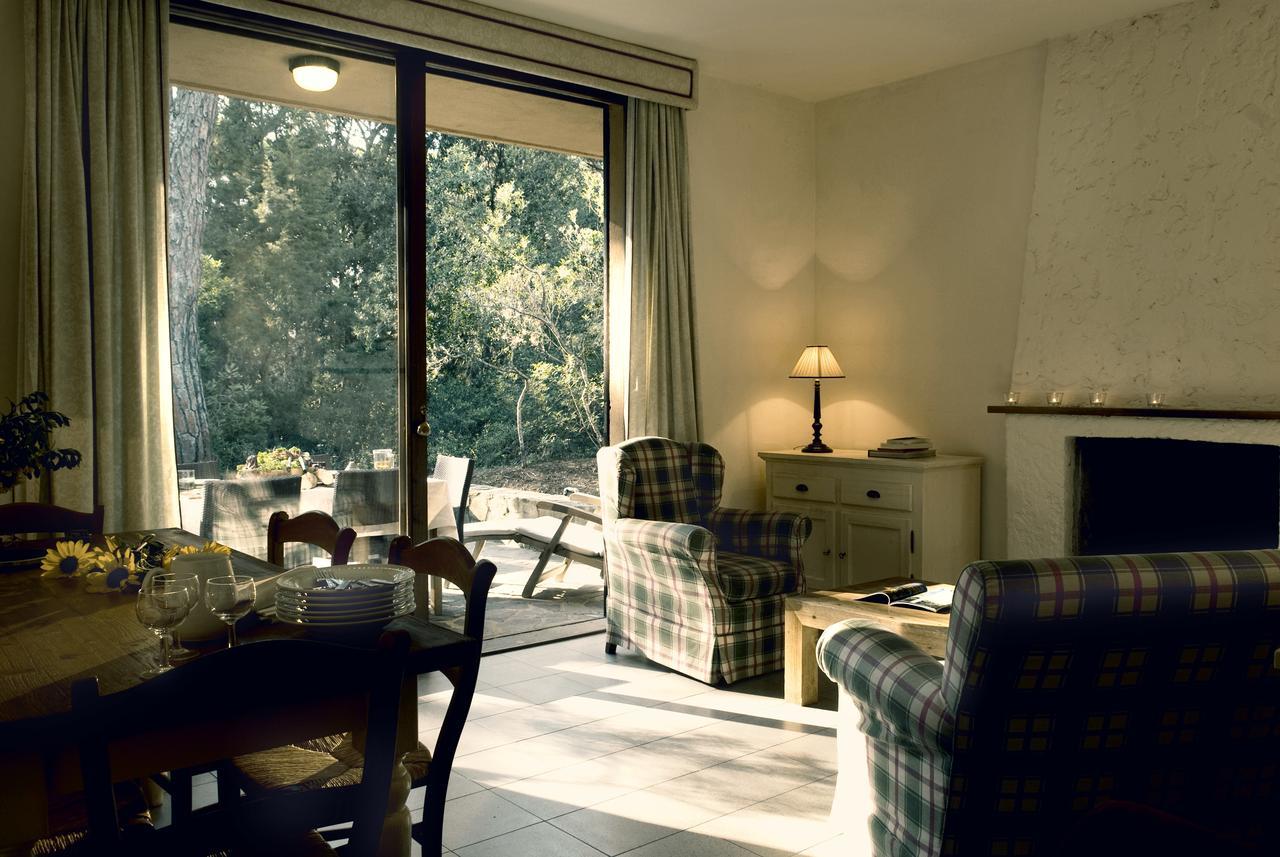 Three-Bedroom Villa,508887240:JPEG