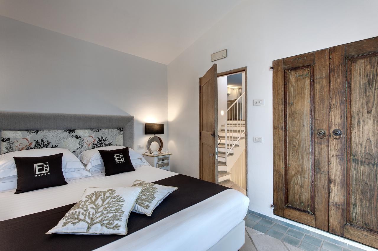 Superior Three-Bedroom Villa,509288874:JPEG
