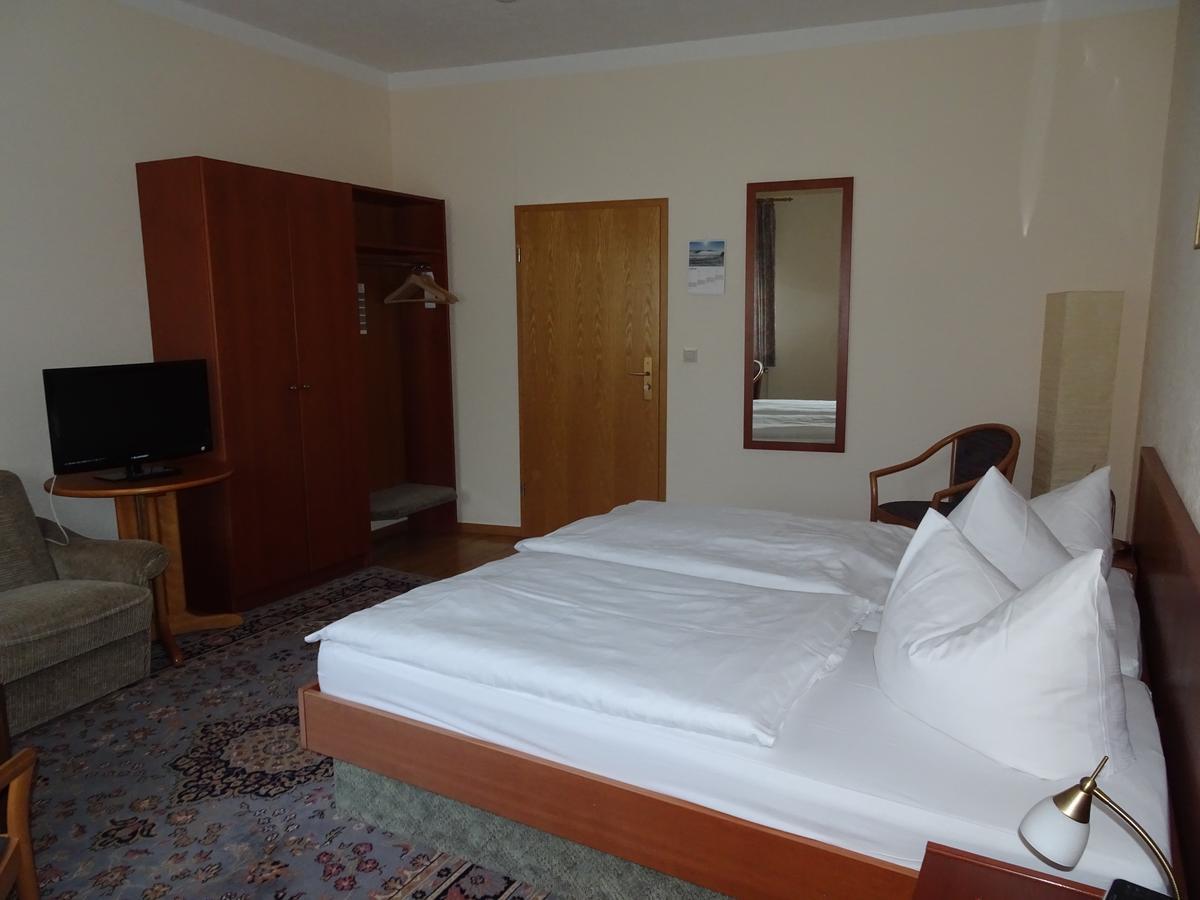 Double Room Private Bathroom