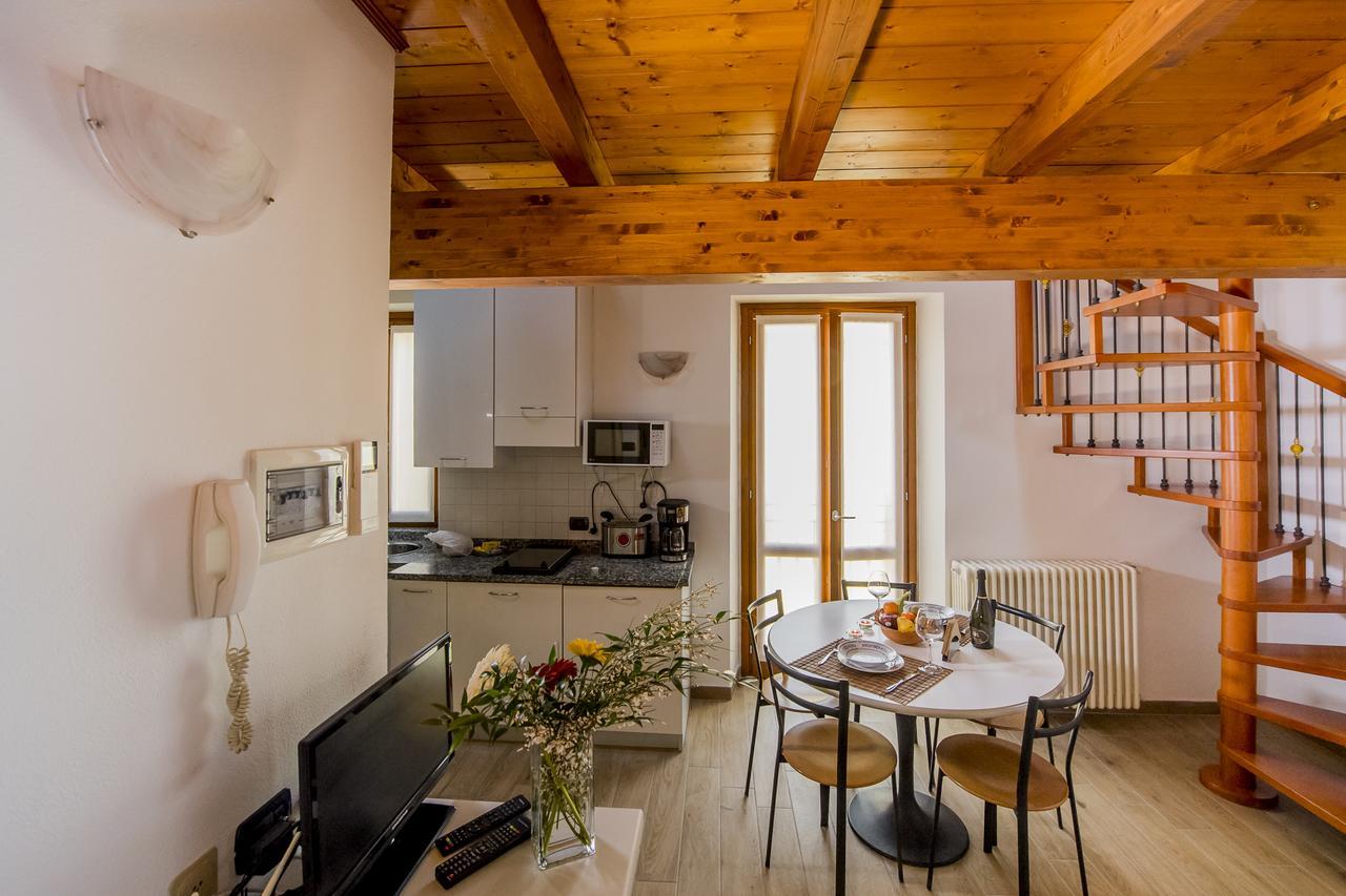 One-Bedroom Apartment Split Level