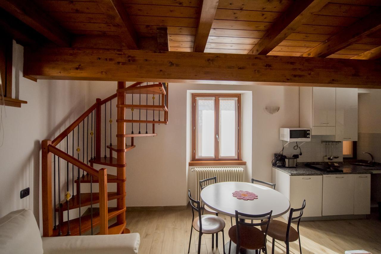 One-Bedroom Apartment Split Level