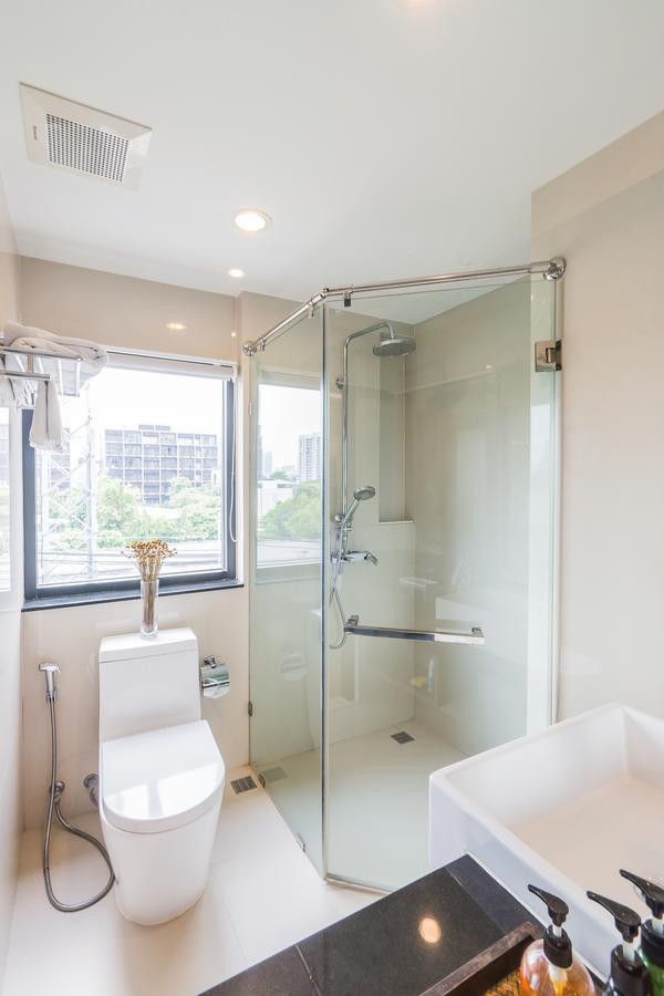 Alt Deluxe Suite