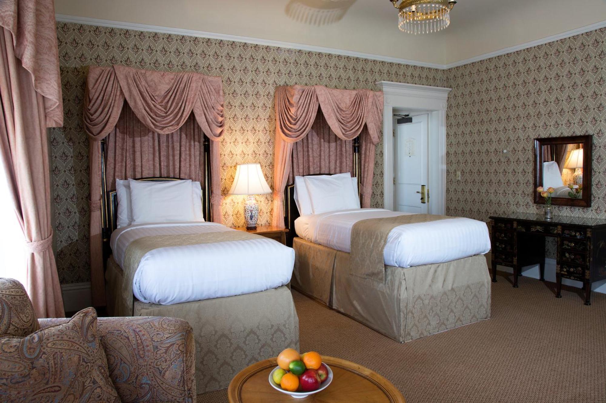 Deluxe Zweibettzimmer