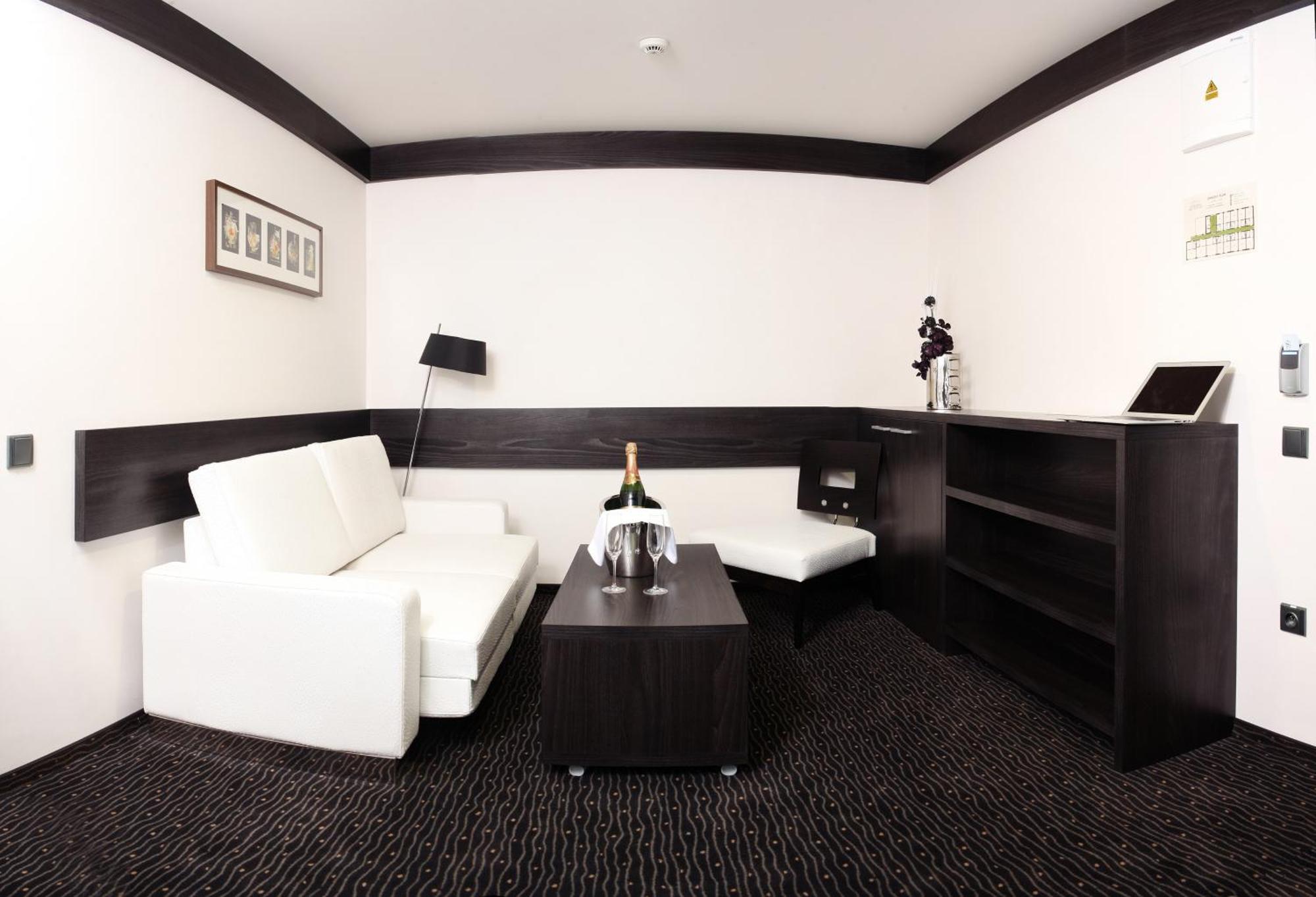 Suite (2 Erwachsene)