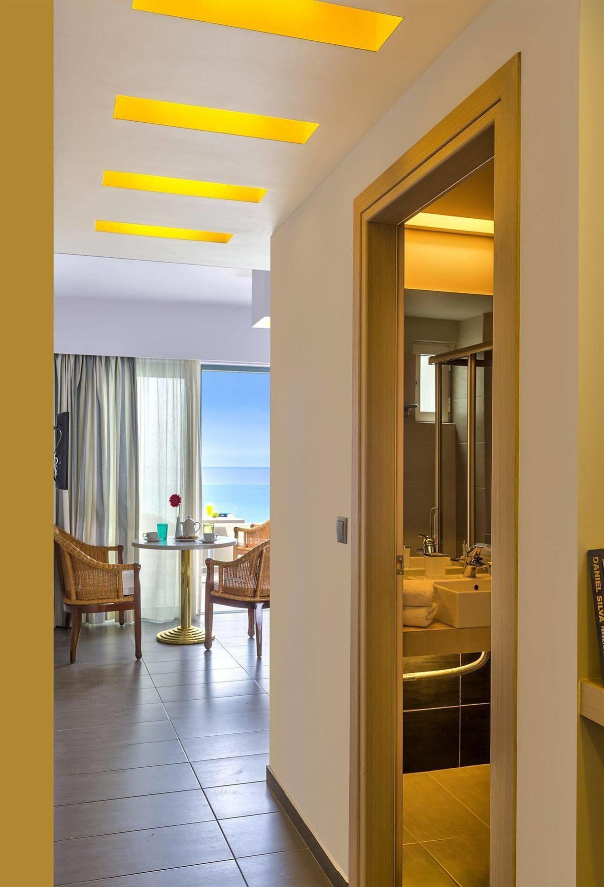 Superior Triple Room Sea View