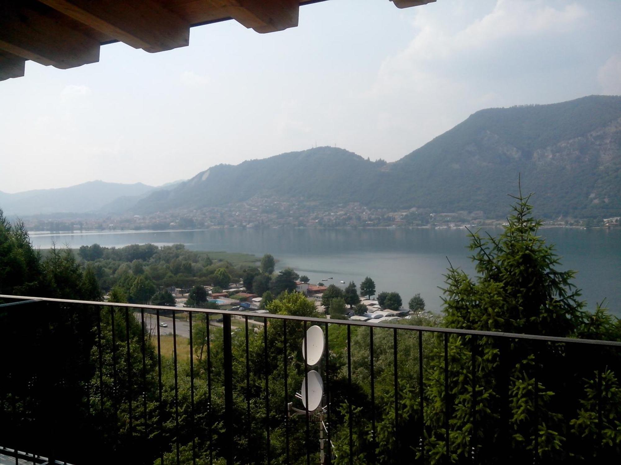 Double Room Lake View