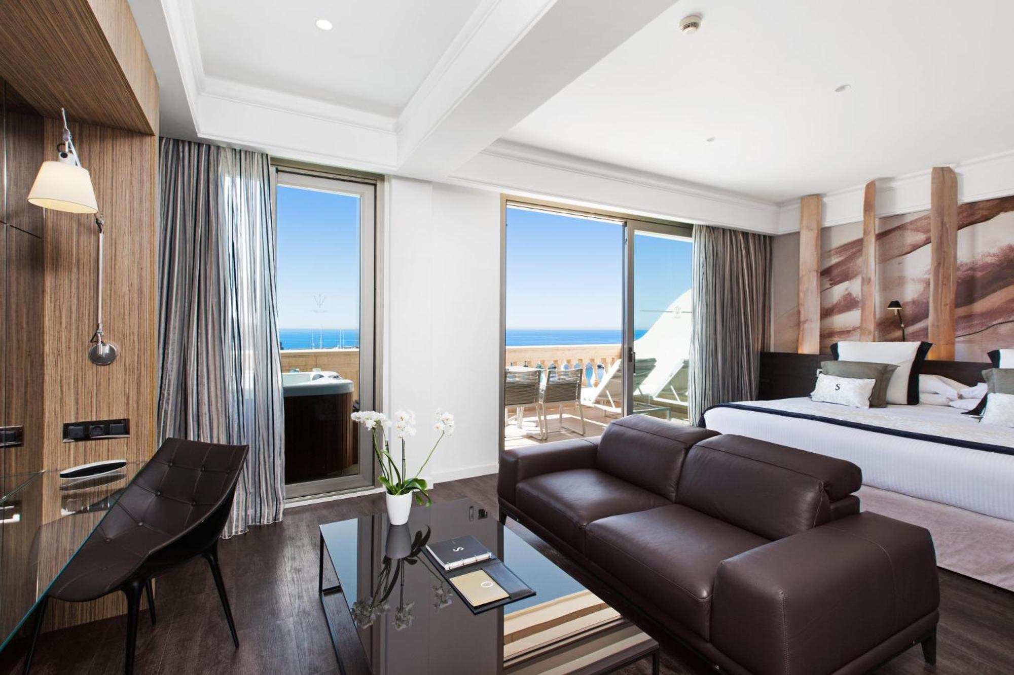 Junior Suite con Vista Mare e Vasca Idromassaggio