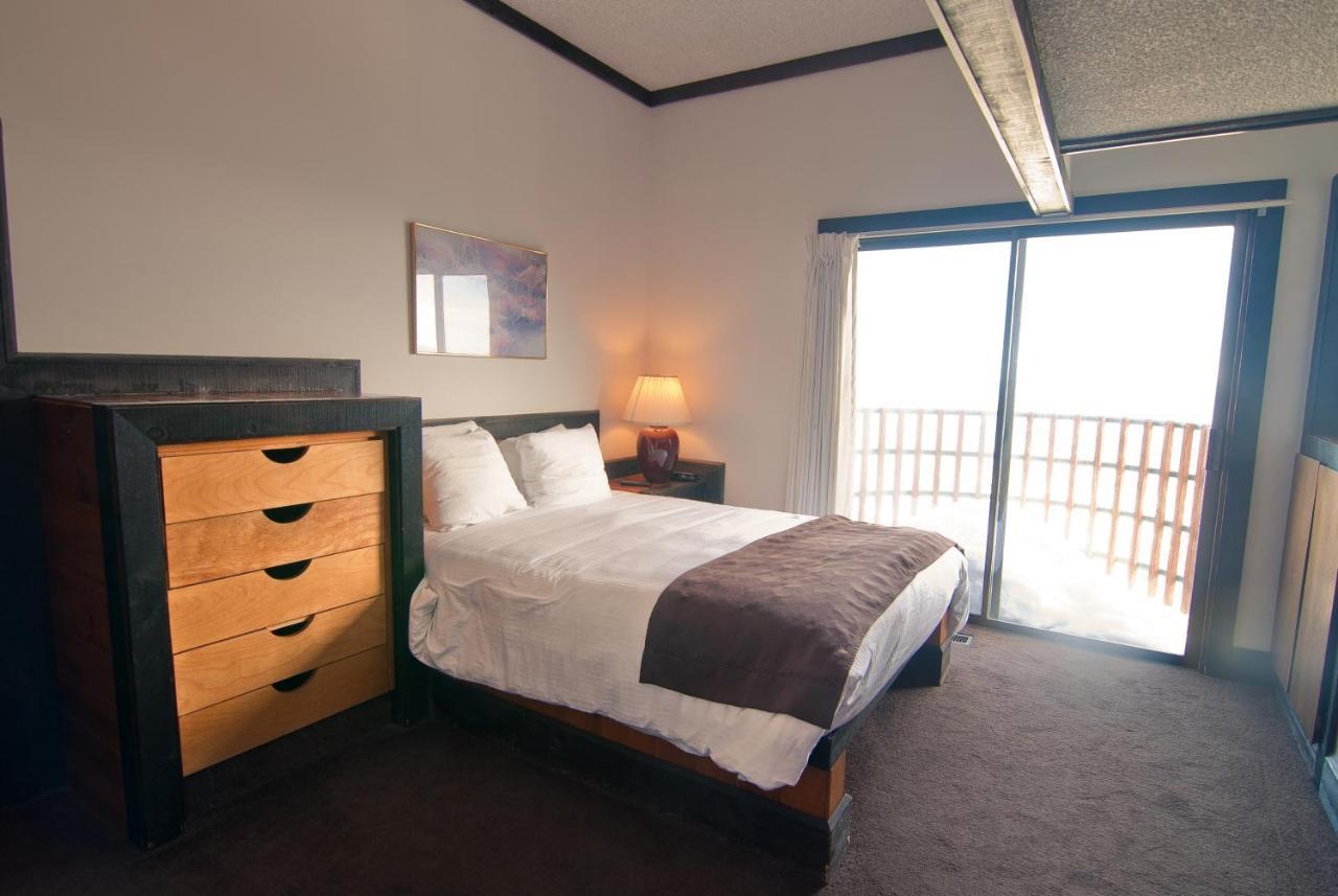 Two Bedroom Standard Queen Condo
