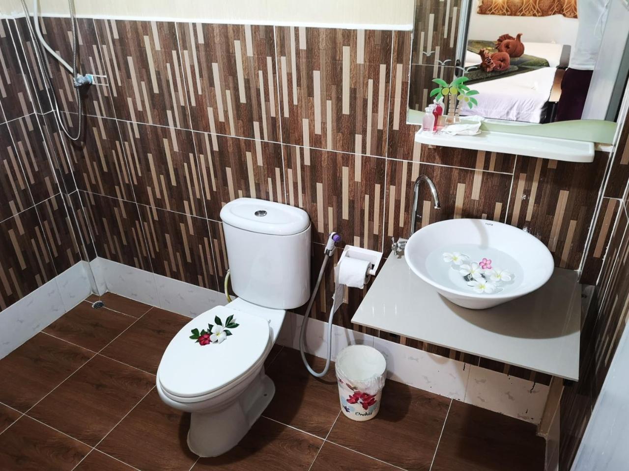 Luxury Bungalow Terrace,728279761:JPEG
