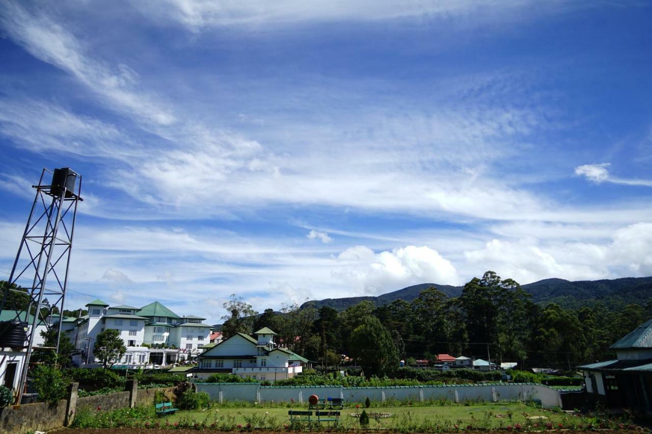 Double Room Mountain View