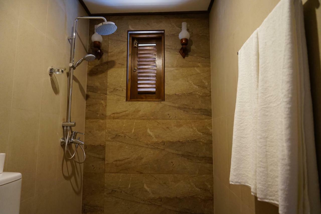 Double Room Mountain View