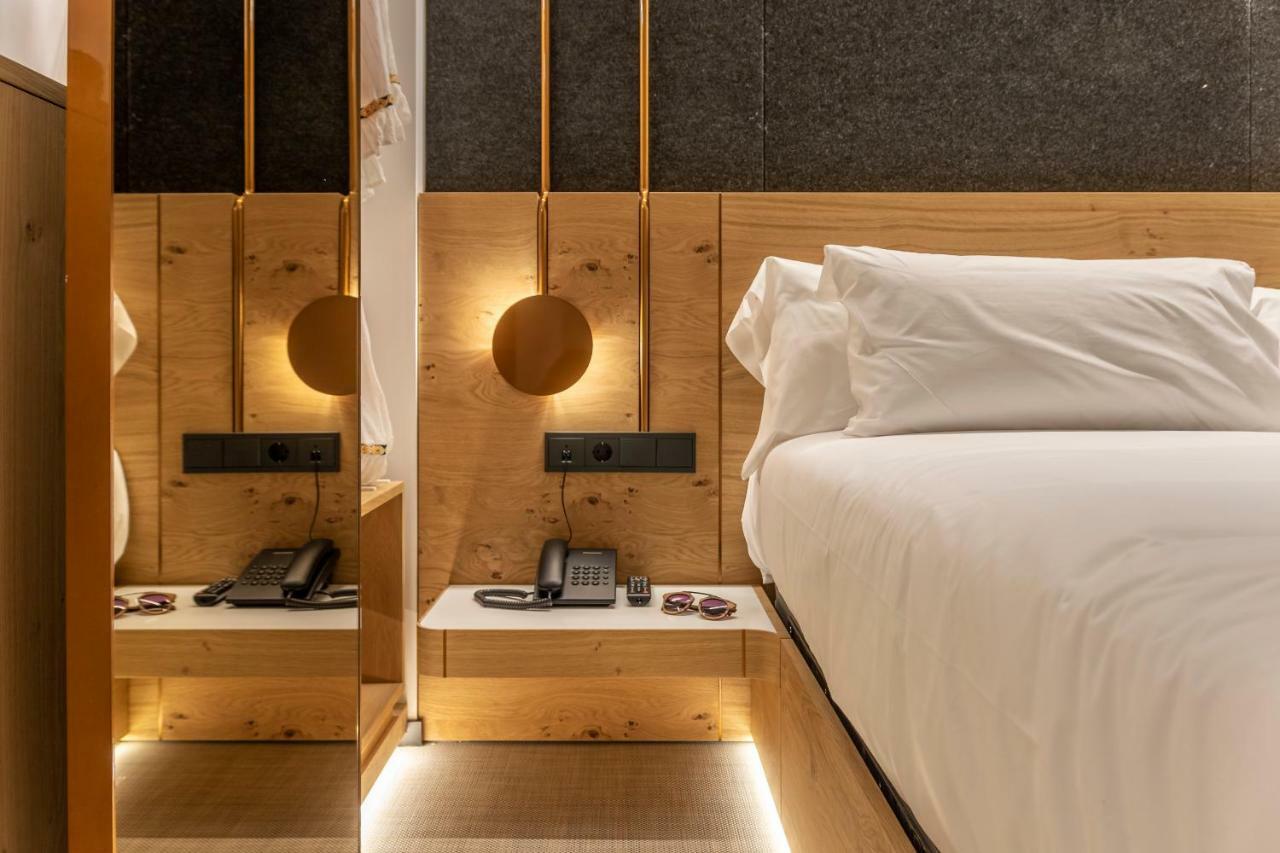 Standard Double or Twin Room,785188833:JPEG