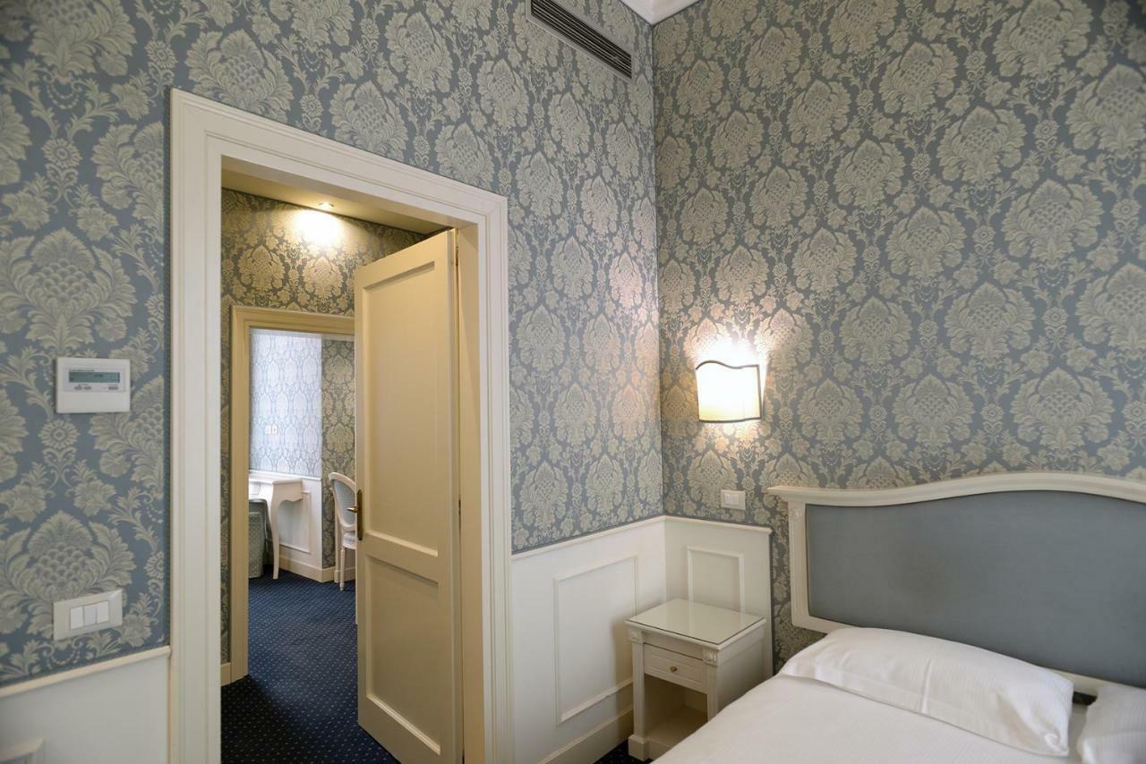 Suite Canal View