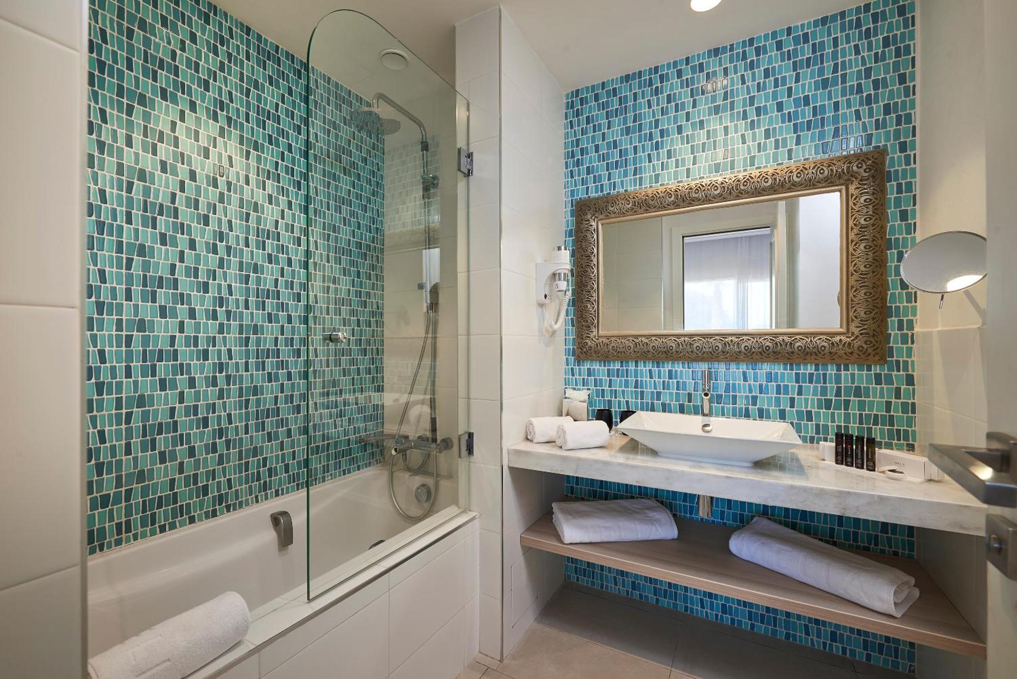 Suite Familiar com Vista Golfe e Varanda