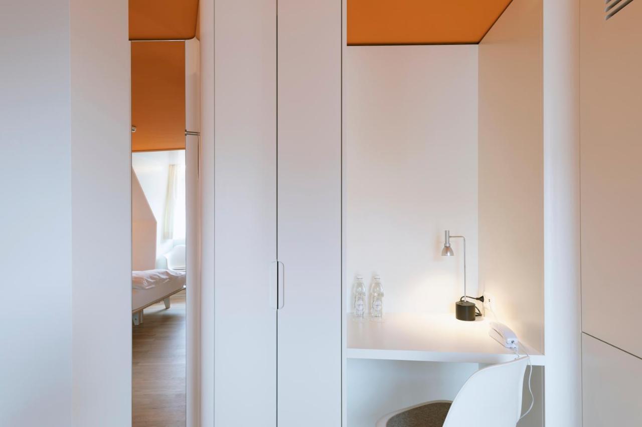 Superior Design Grandlit Room