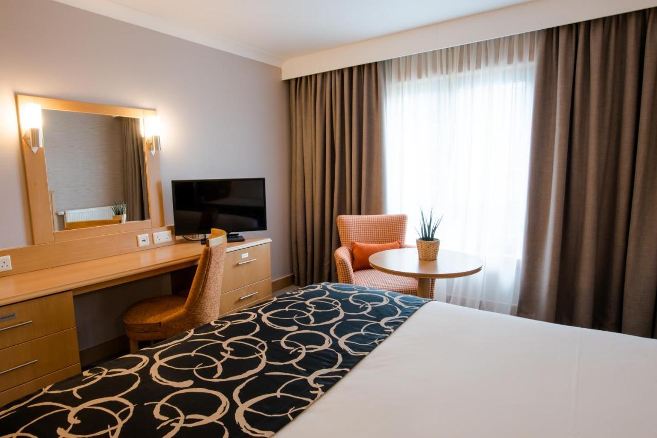 Standard King Single Room