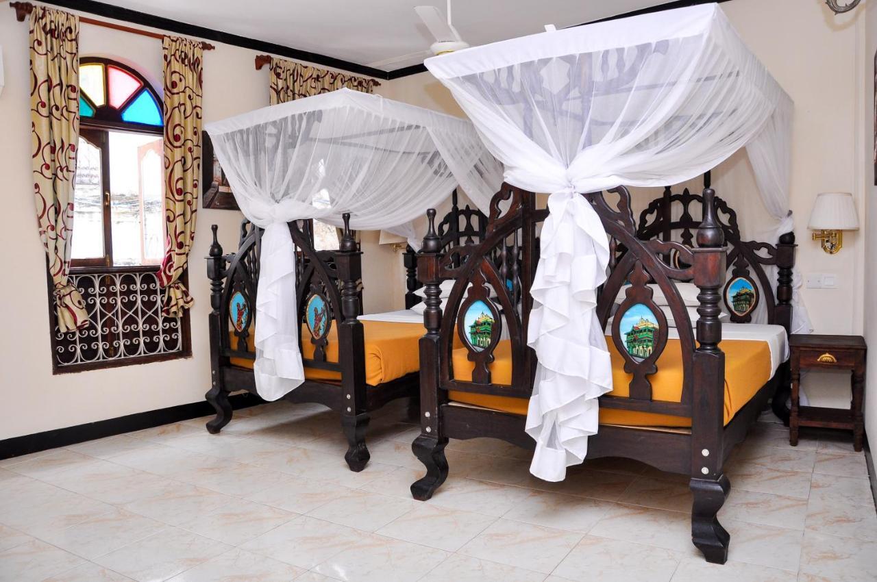 Quarto Standard com 2 Camas de Solteiro