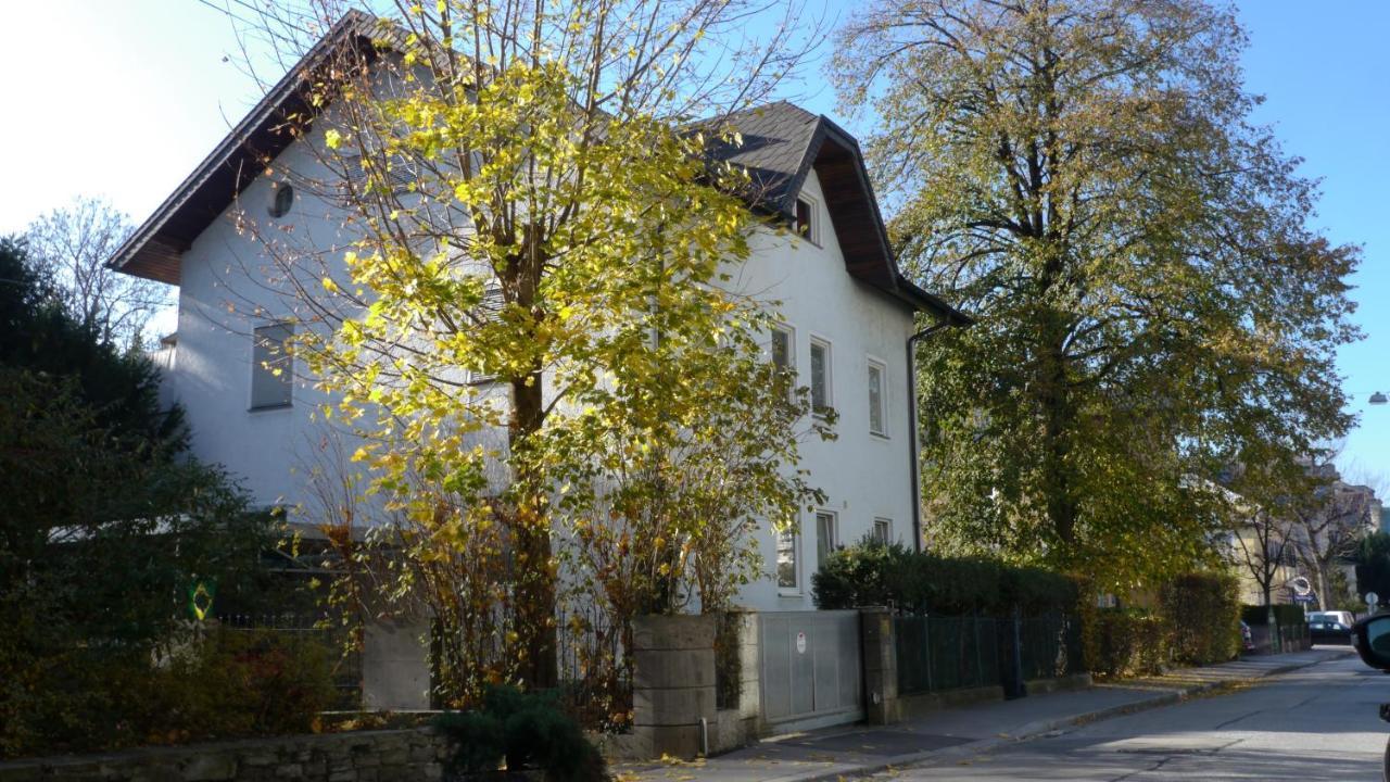 Apartamento de 2 dormitorios - Anexo