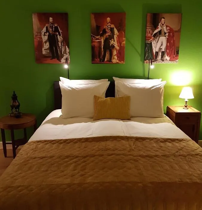 Emma'S B&B-1