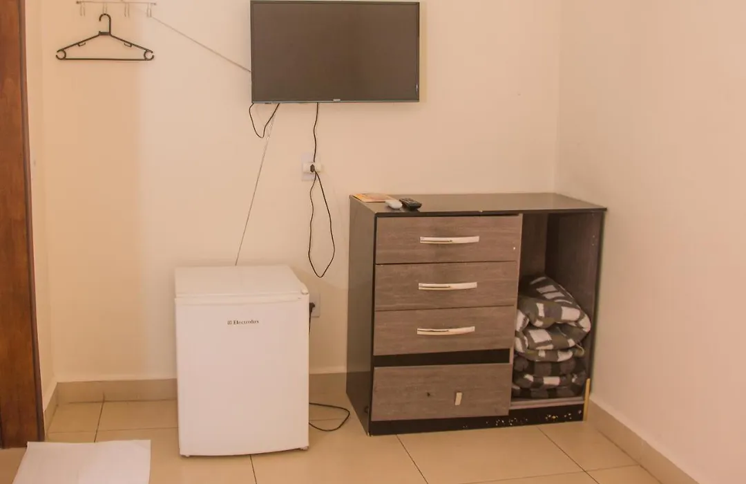 Hotel Novo Lar-1