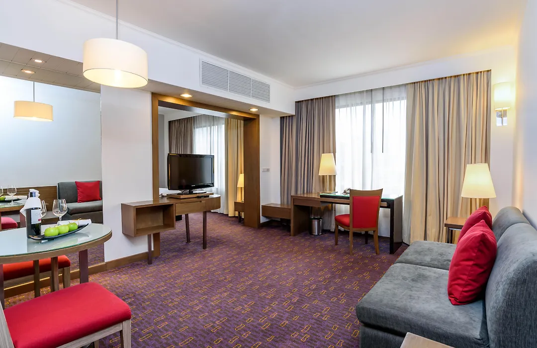 Novotel Bangkok On Siam Square-1