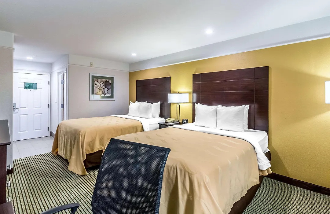 Quality Inn & Suites Seaworld North-1