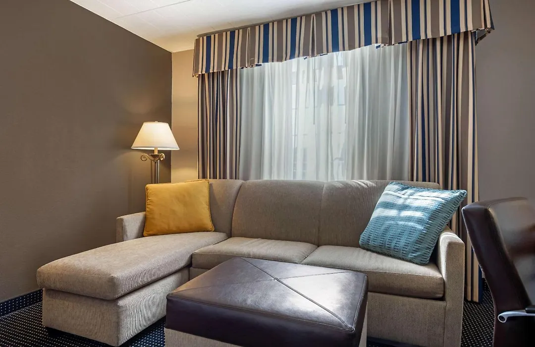 Clarion Hotel And Conference Center Harrisburg West-1