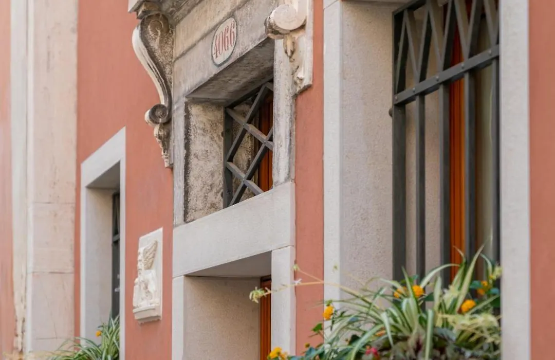 Palazzo San Luca-1