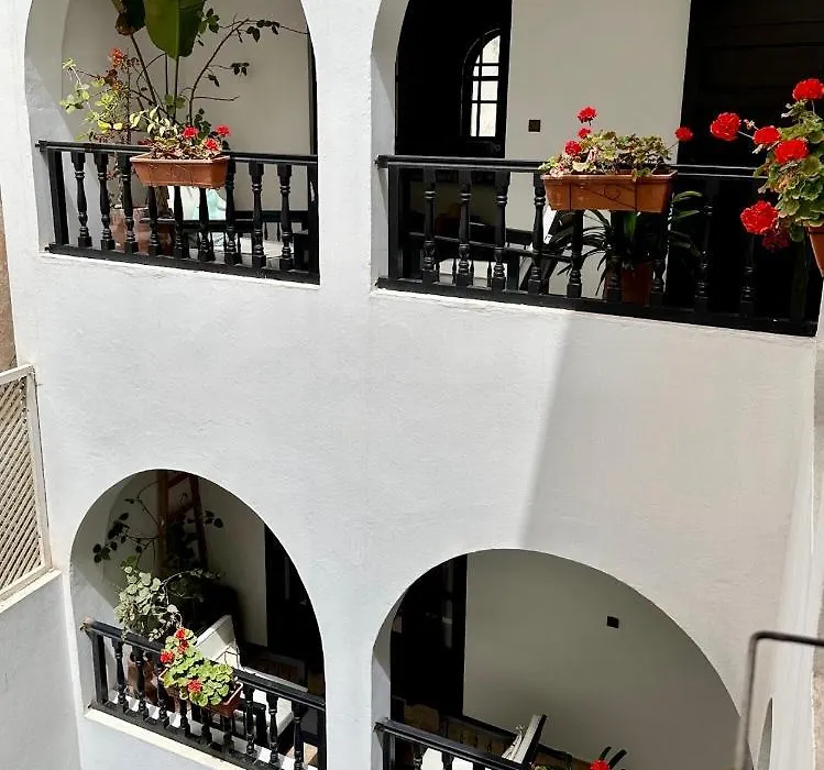 Riad Dar Awil-1
