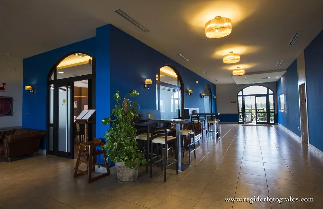 Hospedium Hotel Cortijo Santa Cruz-1