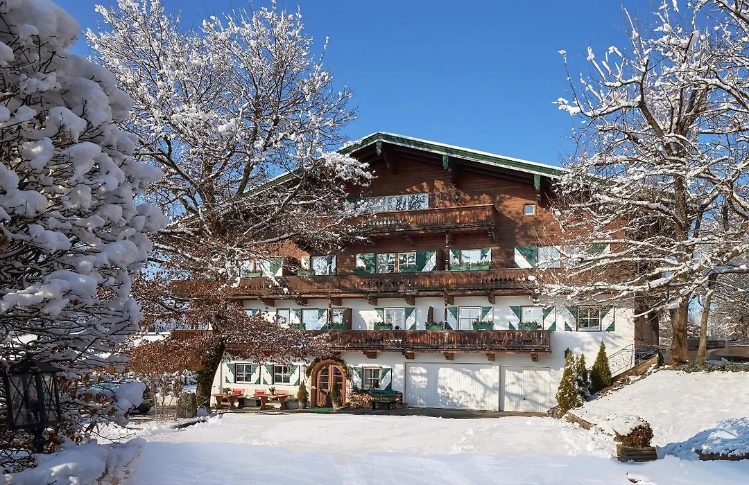 Landsitz Roemerhof - Hotel Apartments-1