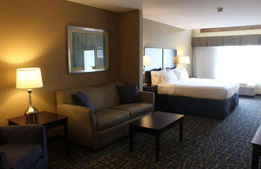 Holiday Inn Express & Suites Lebanon By Ihg-1