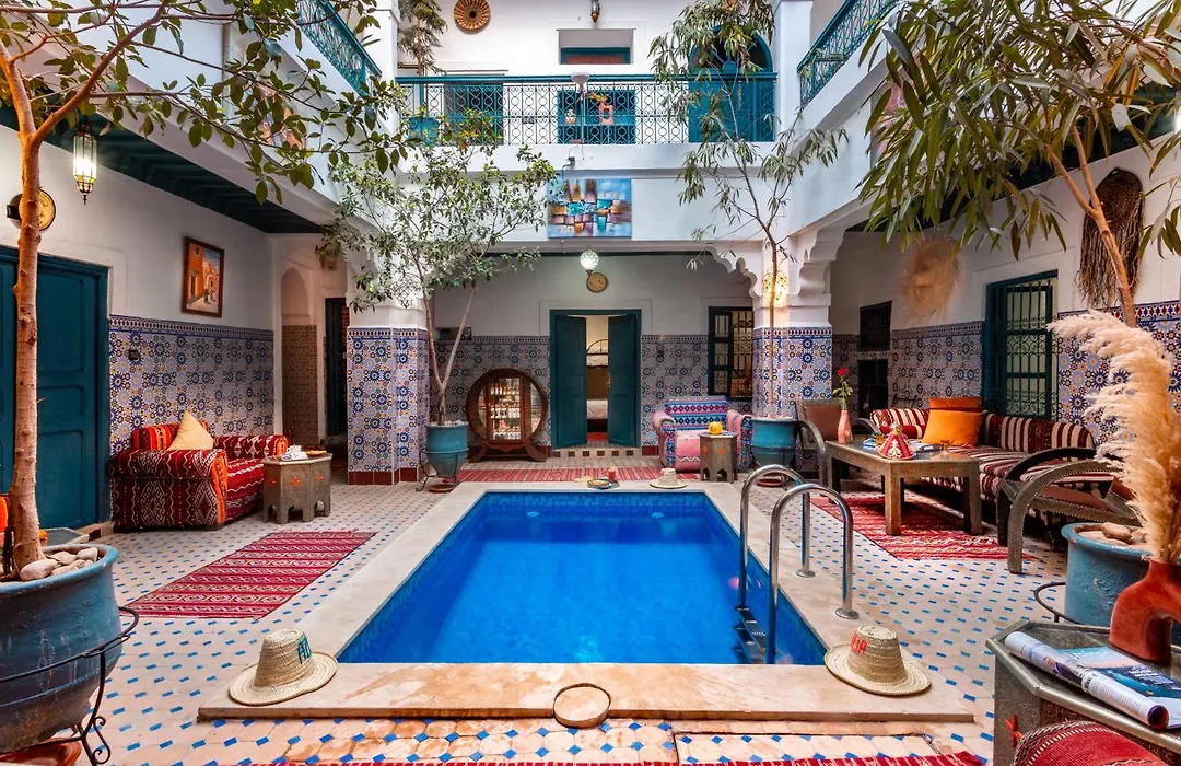 Riad Azalia-1
