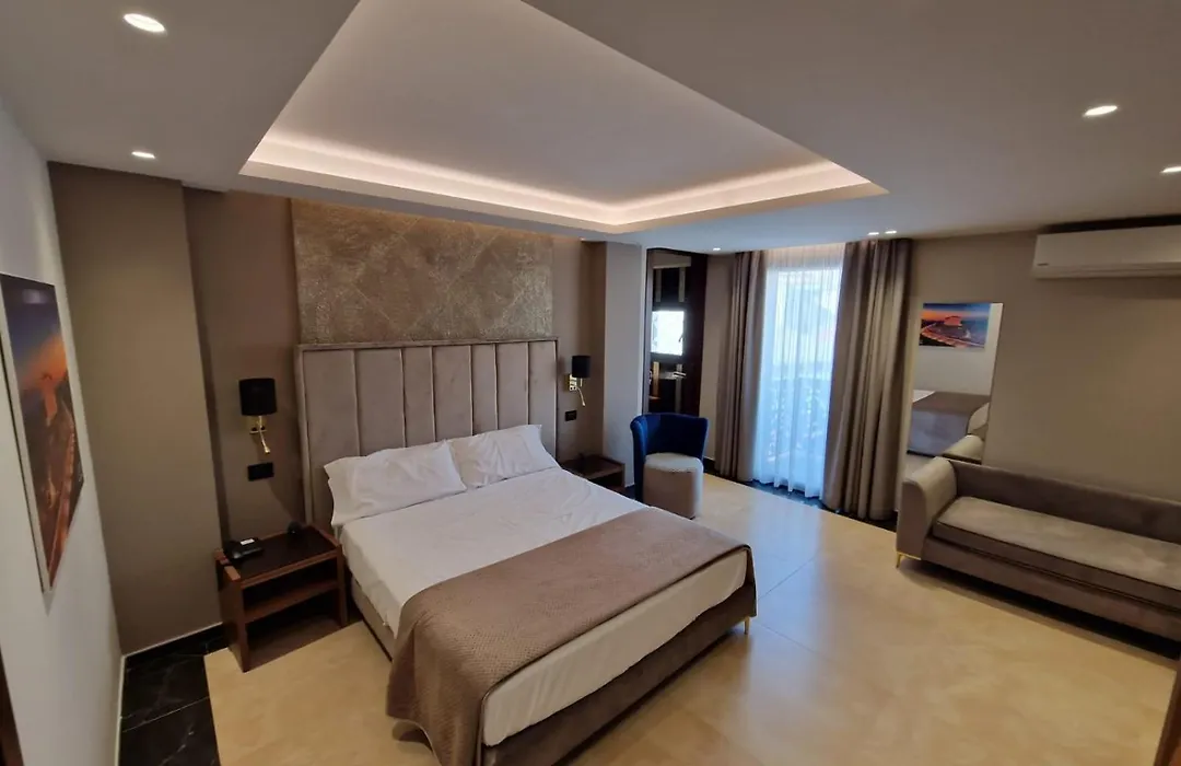 Beatus Suites And Rooms B&B-1