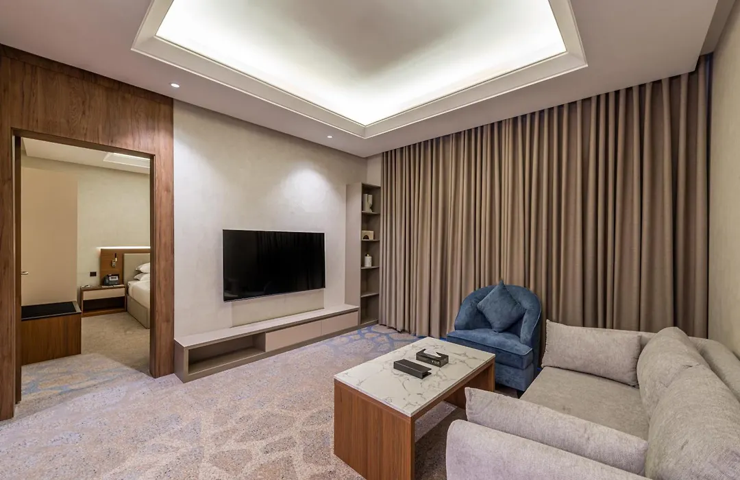 Voyage Hotel & Suites-1