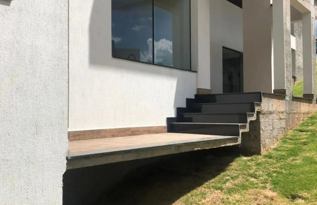 Escarpas Flats-1