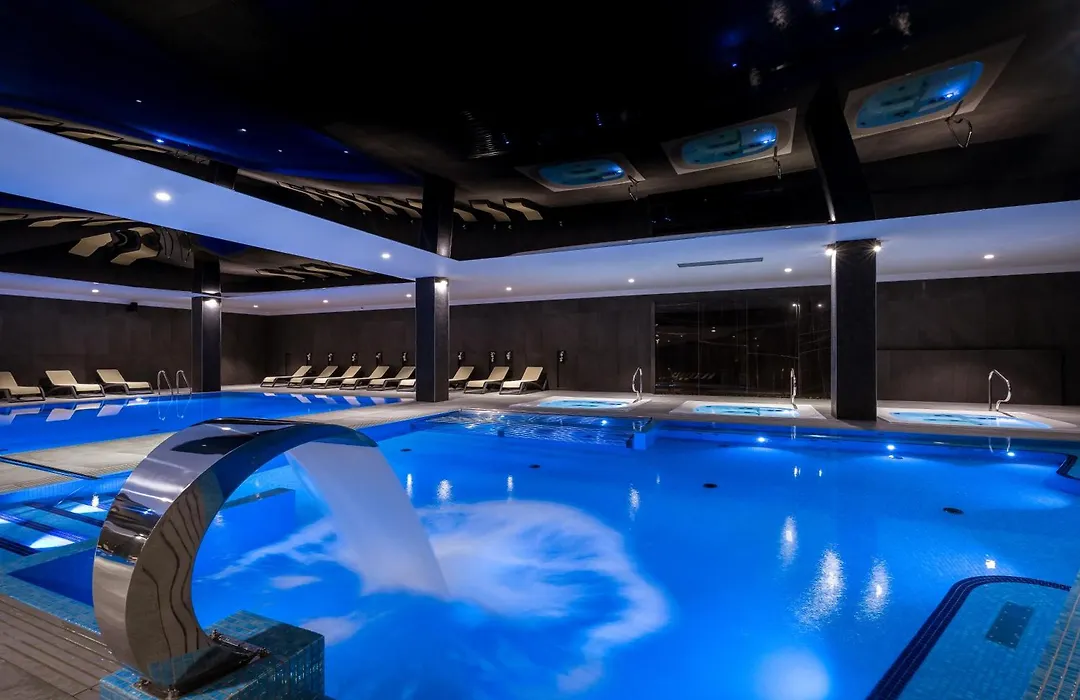 Green Mountain 5* Hotel-1