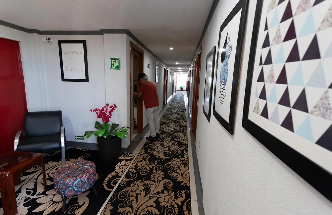 Turis Hotel & Choperia-1