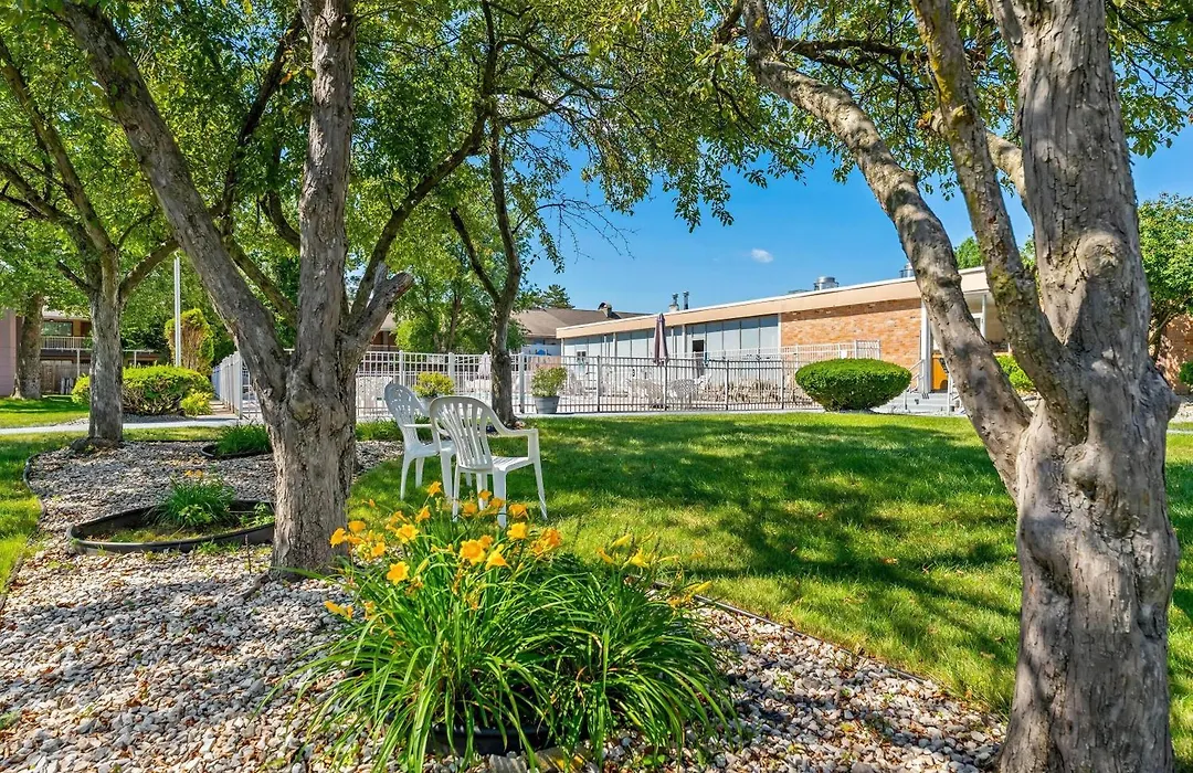 Howard Johnson By Wyndham Albany-1