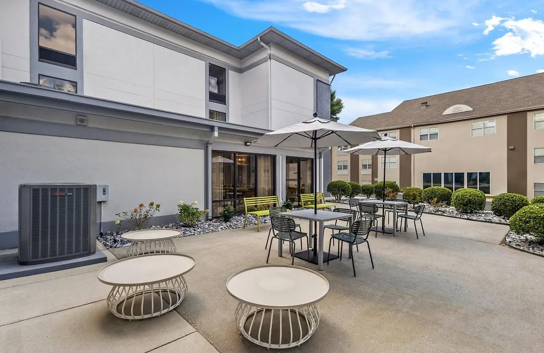 Spark By Hilton Alpharetta Roswell-1
