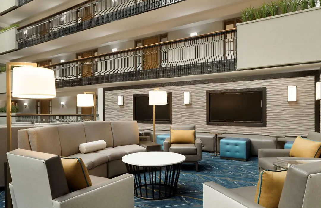 Embassy Suites By Hilton Columbus-1