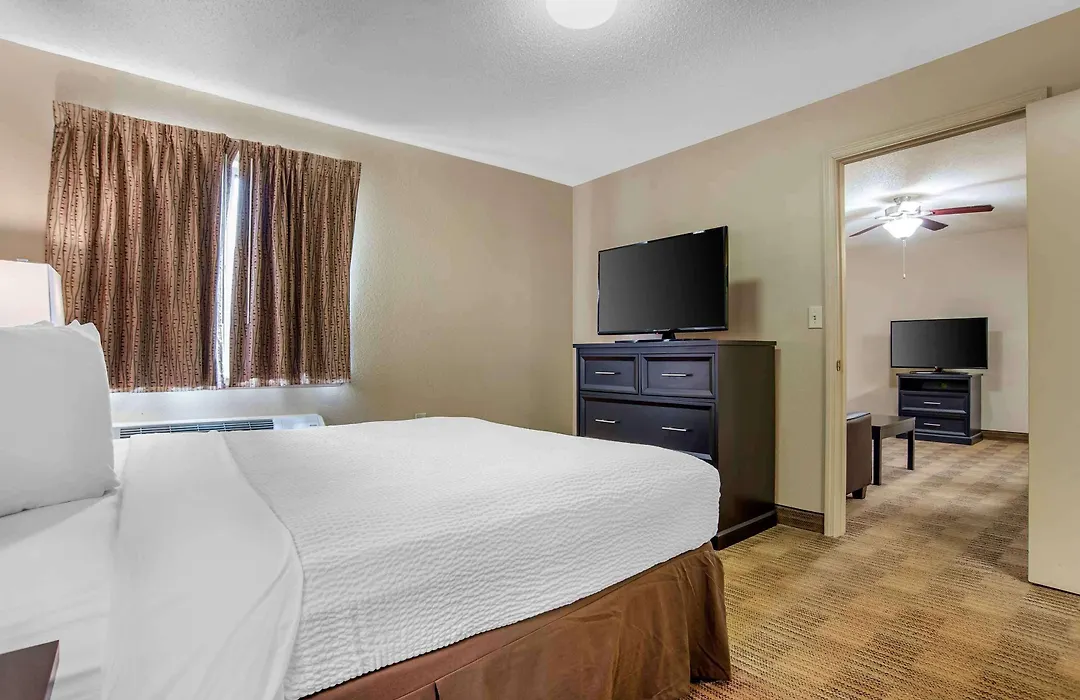 Studio 6 Suites Greenville, Sc - Haywood Mall-1