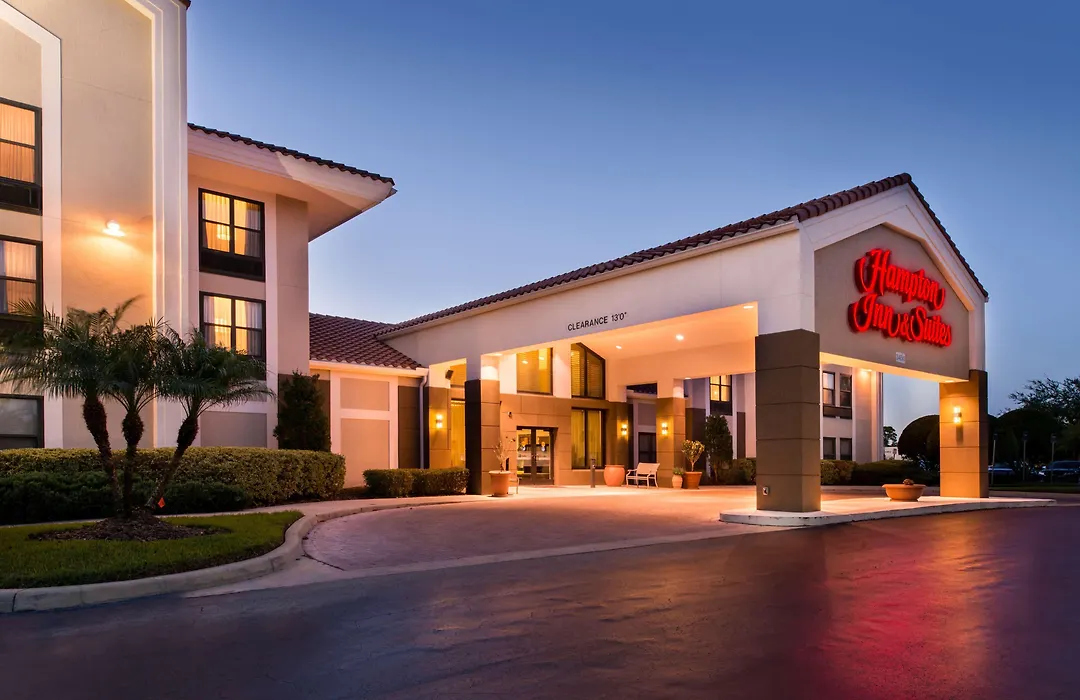 Hampton Inn & Suites Orlando-East Ucf-1