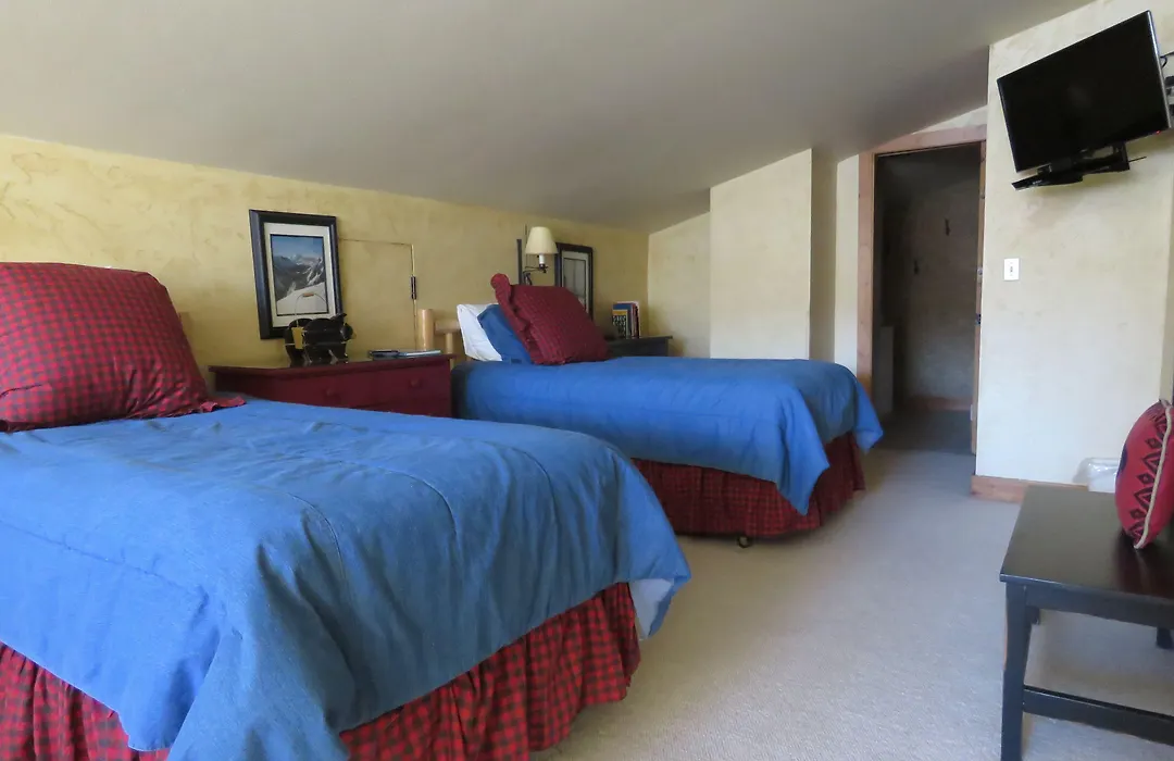 Timberline Condominiums-1