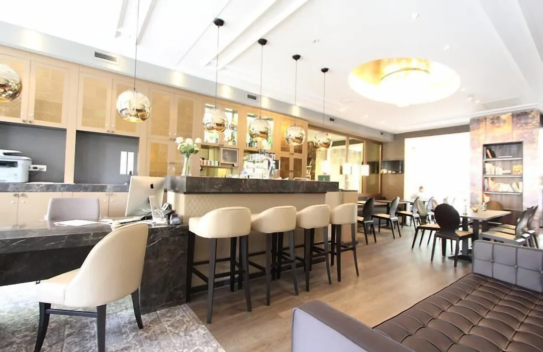 Apple Inn Hotel-1